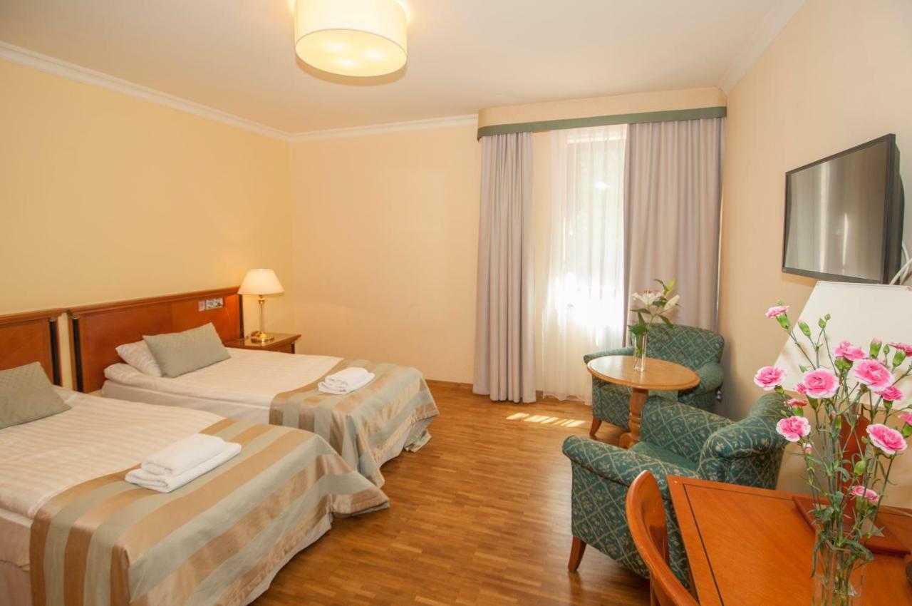 Hotel Mir-Jan Spa Lądek-Zdrój Dış mekan fotoğraf